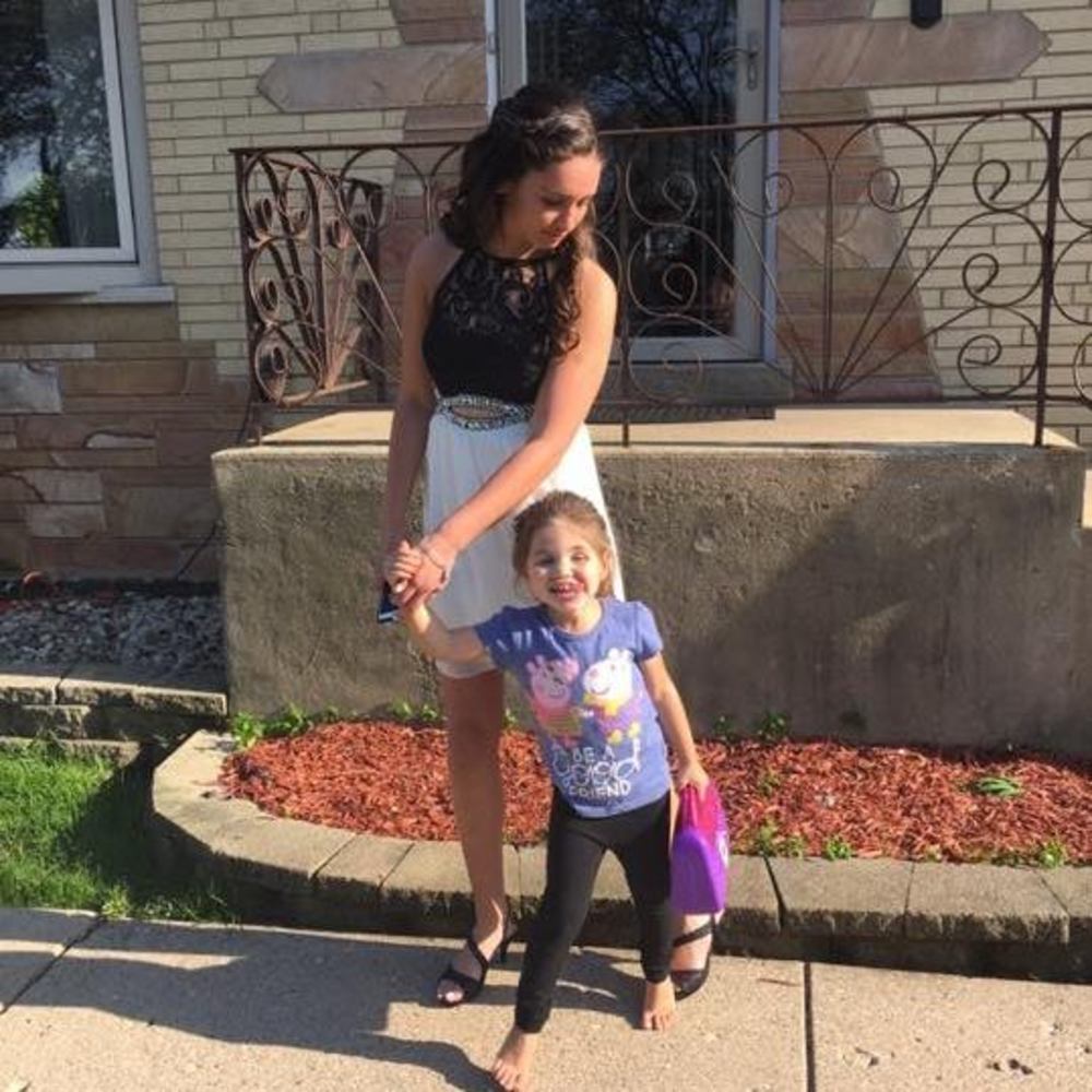 Meet your Posher, Chiara